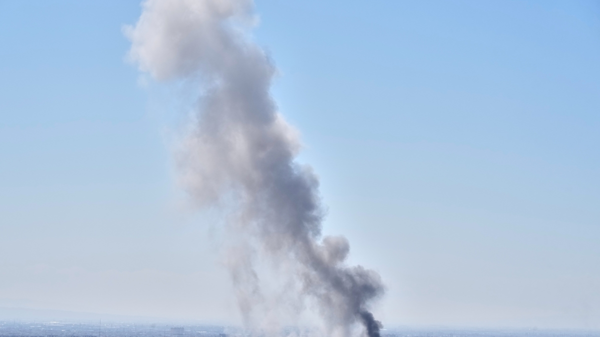 Teheran sotto attacco: 1.200 civili vittime dei bombardamenti, l'angoscia per il destino legato a Trump