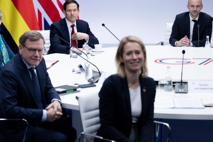 Tensione tra Kaja Kallas e Marco Rubio al G7: critica Usa sulla pressione a Mosca
