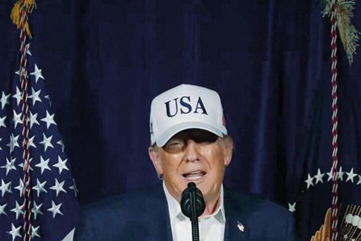 Trump annuncia il cambio di regime in Iran: "È la vostra unica chance per generazioni"