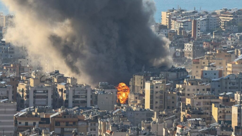 Trump avverte l'Iran: nessun accordo, solo resa incondizionata