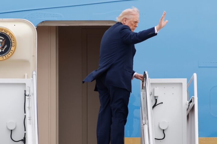 Trump cerca una via d'uscita "vincente" dal conflitto con l'Iran, ma rischia di dover convivere con il regime di Teheran