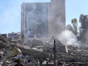 Trump: il figlio di Khamenei non è un leader accettabile, serve pace in Iran