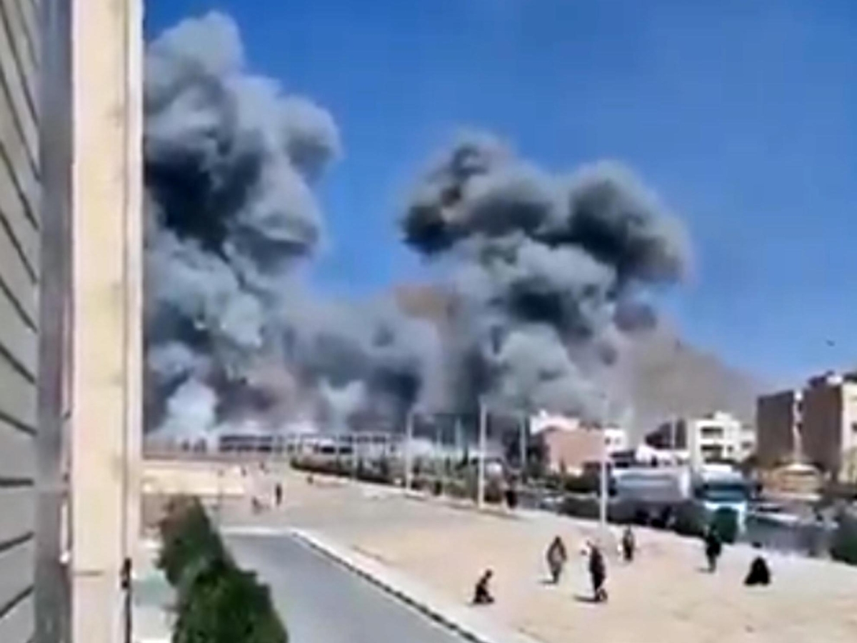 Trump partecipa al rimpatrio delle salme di sei soldati americani uccisi in Kuwait