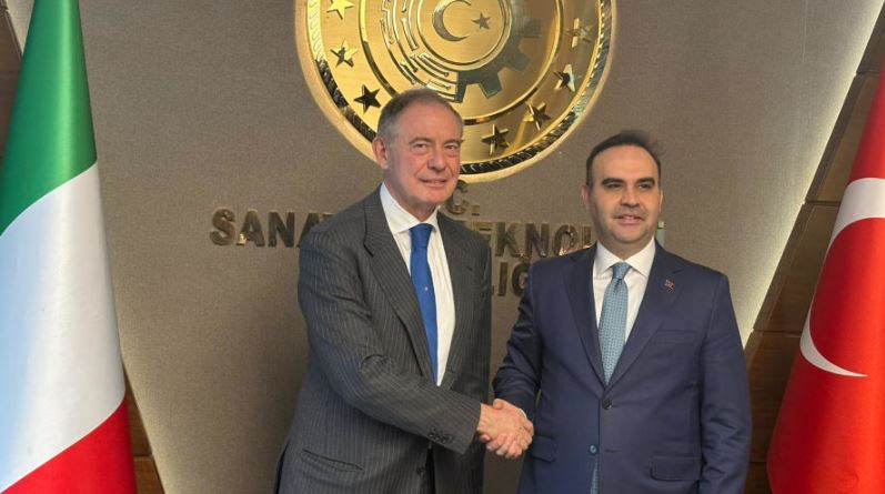 Urso in Turchia: obiettivo 40 miliardi di euro di interscambio e 25 miliardi di investimenti entro il 2030