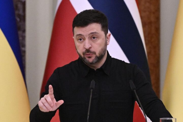 Zelensky: la guerra in Iran preoccupa l'Ucraina, intervista esclusiva martedì sul Corriere