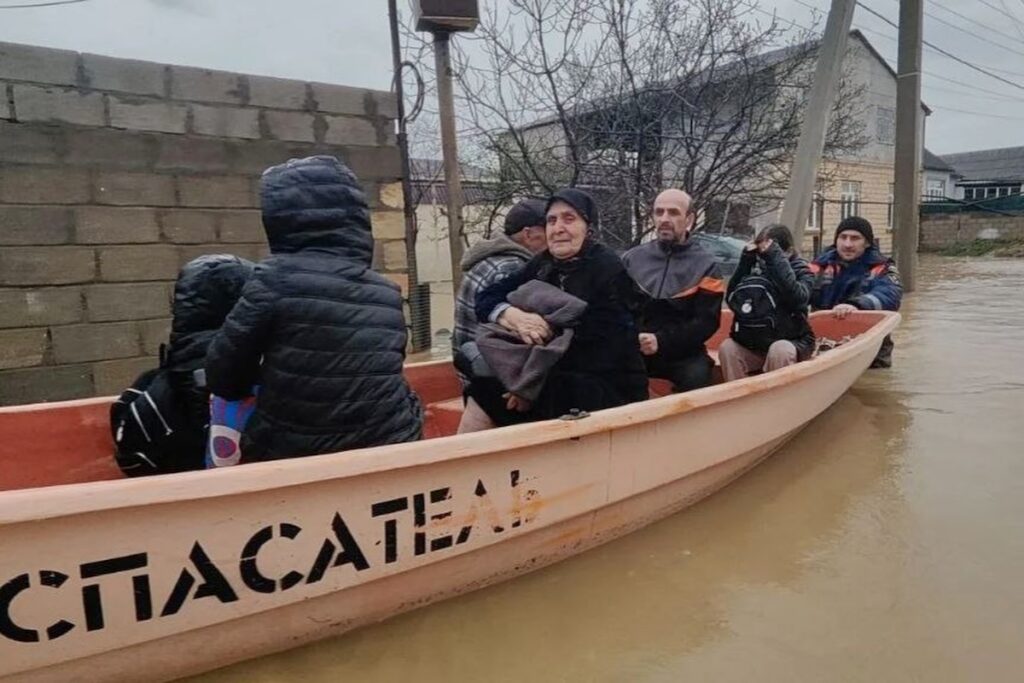Alluvioni in Daghestan: cinque morti e migliaia di evacuati a causa di forti piogge