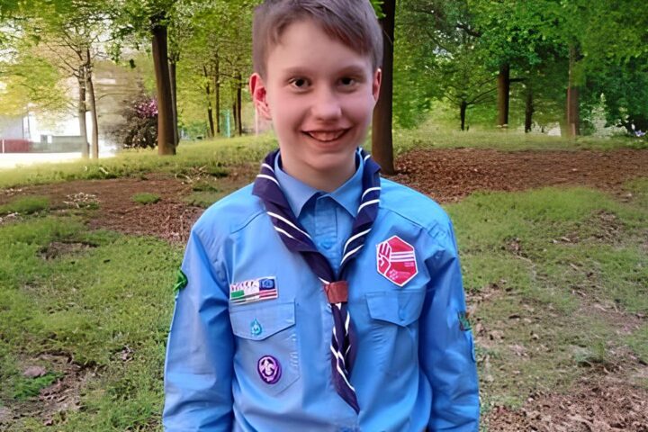 Antonio Bertoli, 12 anni, diventa Alfiere della Repubblica per il suo volontariato con ragazzi autistici