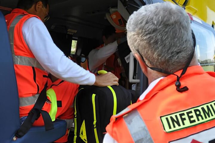 Bambina di 18 mesi incastrata nel tosaerba a Loria: condizioni gravi e pericolo di vita