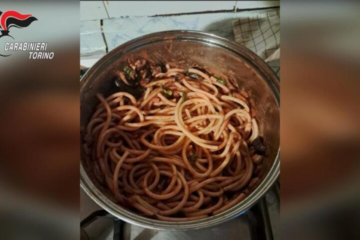 Chef a domicilio narcotizza cliente con benzodiazepine e ruba 10mila euro a Torino