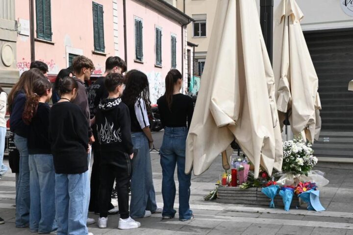 Cinque ragazzi indagati per l'omicidio di Giacomo Bongiorni a Massa