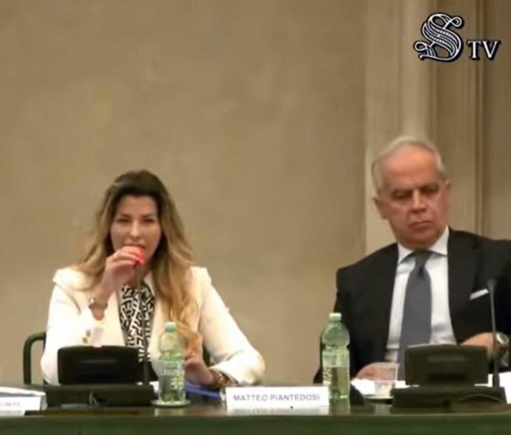 Claudia Conte risponde alle polemiche sui suoi incarichi pubblici e sulla relazione con Piantedosi