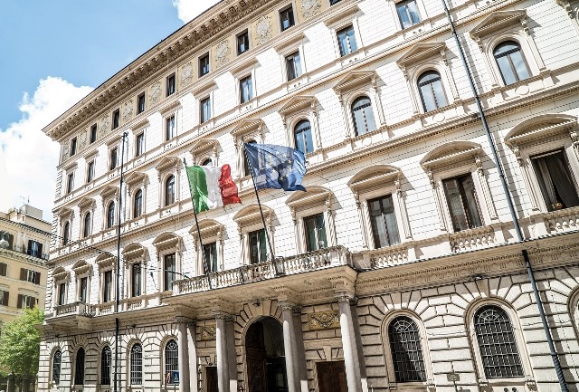 Colpita base italiana a Shama, nessun ferito tra i militari italiani