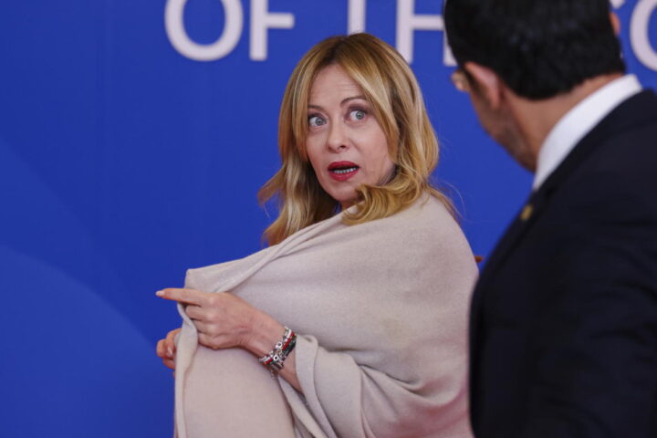 Crisi energetica, Meloni propone allentamento regole aiuti di Stato: «Italia non è sola in Ue»