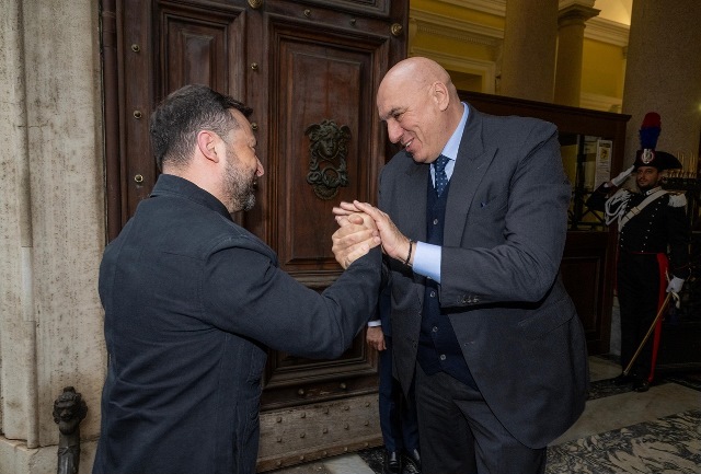 Crosetto incontra Zelenskyy: Italia e Ucraina rafforzano la cooperazione nel settore della difesa