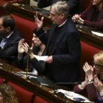 Cuperlo critica il bonus rimpatrio con ironia: «Ogni cinque migranti, un elettore in omaggio»