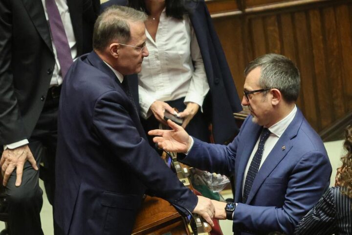 Decreto Sicurezza 2.0: il governo si confronta con la resistenza degli avvocati sugli incentivi ai rimpatri