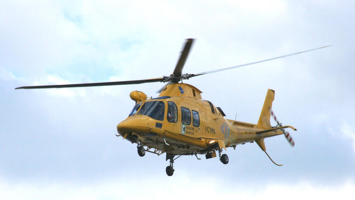 Dodicenne gravemente ferito dopo essere stato risucchiato da un bocchettone in una spa a Rimini