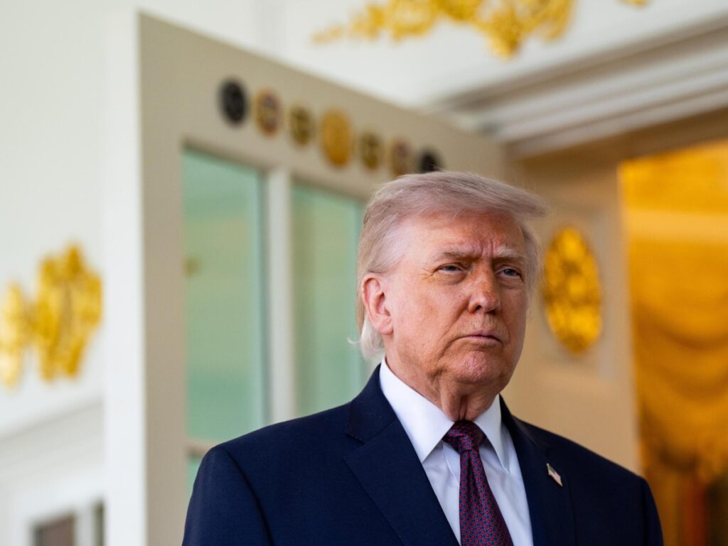 Donald Trump critica Giorgia Meloni: “Non ha il coraggio di agire”