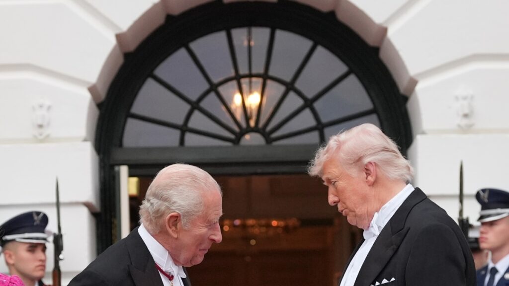 Donald Trump, la percezione di un presidente desideroso di regalità