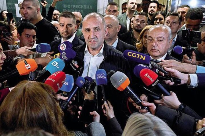Elezioni in Bulgaria, vince Radev: «Combatteremo la corruzione»