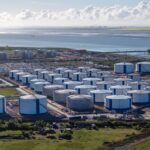 Esportazioni di petrolio statunitensi raggiungono massimi storici dopo chiusura dello stretto di Hormuz