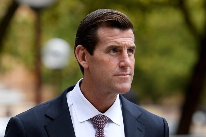 Ex ufficiale australiano accusato di crimini di guerra in Afghanistan rilasciato su cauzione