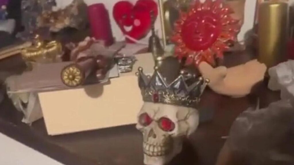 Fermati i leader della setta "Conoscenza e Libertà" per estorsioni e violenza sessuale