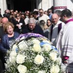 Funerali di Giacomo Bongiorni, la comunità chiede giustizia dopo l'omicidio brutalmente avvenuto a Massa Carrara