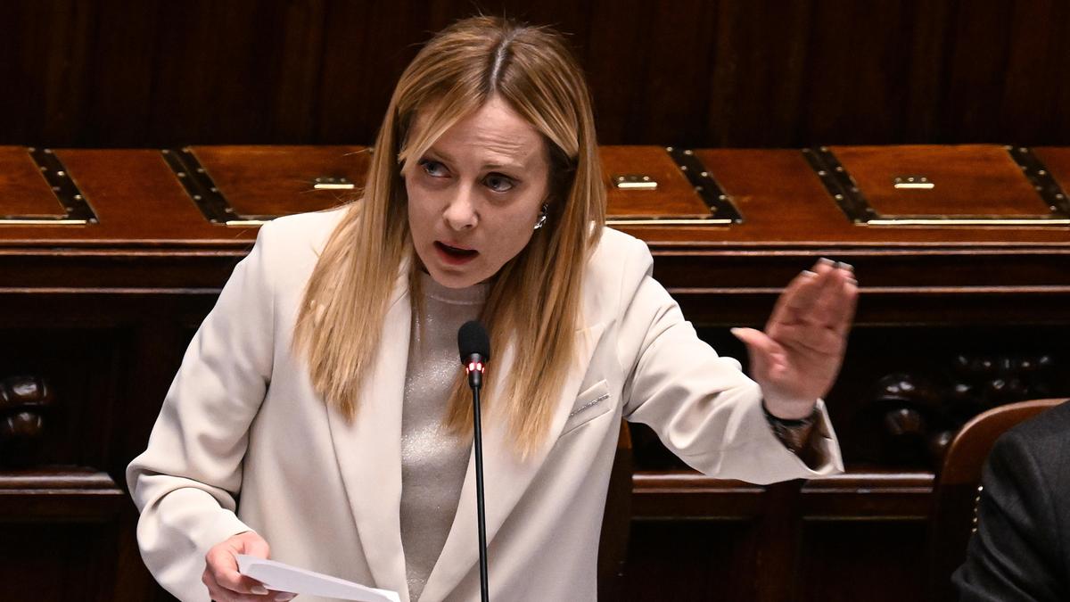 Giorgia Meloni affronta un anno complesso per la crescita economica e la stabilità del governo