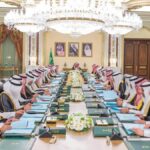 Gli Emirati Arabi Uniti abbandonano l'Opec, Arabia Saudita convoca un vertice d'emergenza a Jeddah