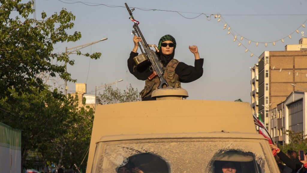 Gli Usa sospendono sanzioni al petrolio russo fino al 16 maggio amid calo dei prezzi