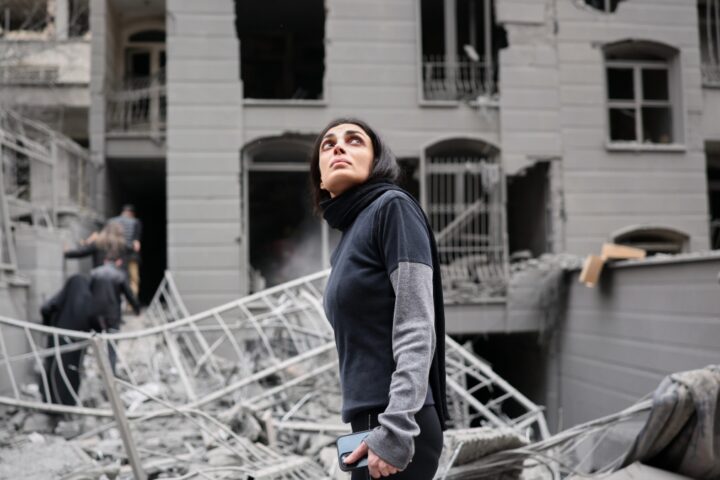 Guerra in Iran: la resistenza inaspettata complica gli annunci di Trump e la situazione interna