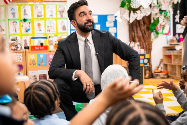 I primi 100 giorni di Zohran Mamdani come sindaco di New York: promesse tradite e sfide governative