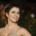 Il caso Claudia Conte: la giornalista promette chiarimenti dopo le polemiche sulla sua relazione con Matteo Piantedosi