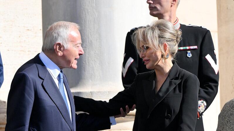 Il futuro di Forza Italia: Tajani e Berlusconi annunciano un nuovo corso politico