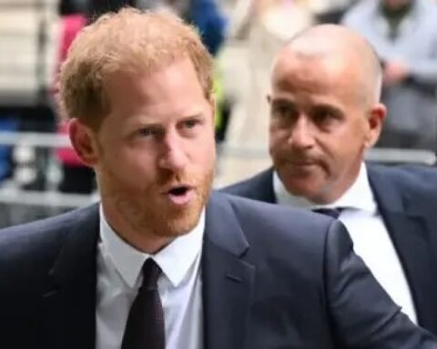Il principe Harry citato per diffamazione dalla charity Sentebale, un anno dopo la crisi con la presidente