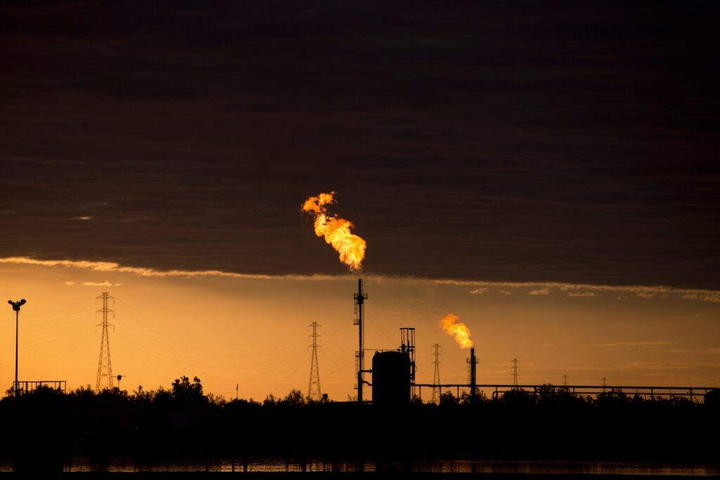 Il Venezuela firma un accordo con Eni per l'estrazione di petrolio nella cintura dell'Orinoco