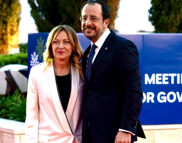 Italia, Malta, Grecia e Cipro chiedono un approccio europeo per gestire l’aumento dei migranti causato dal conflitto in Medio Oriente