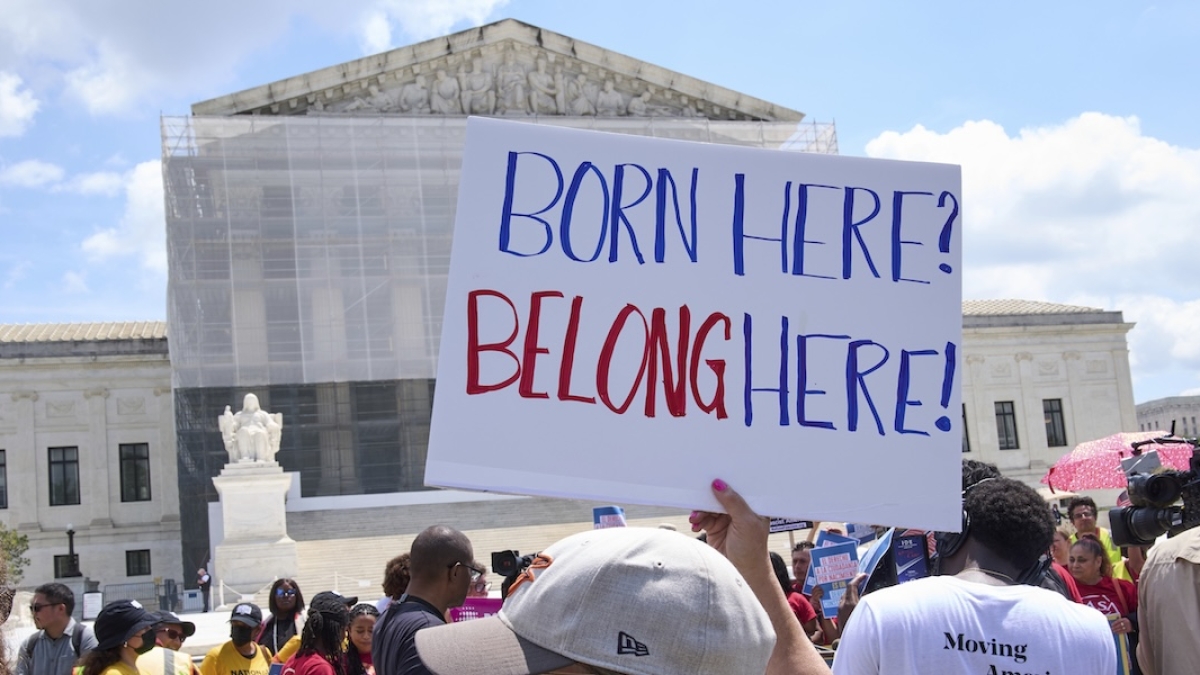 Ius soli, la Corte suprema decide sulla causa di Trump contro la cittadinanza per nascita