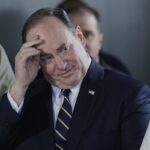 John Phelan lascia la posizione di segretario alla Marina degli Stati Uniti amid tensioni in Medio Oriente