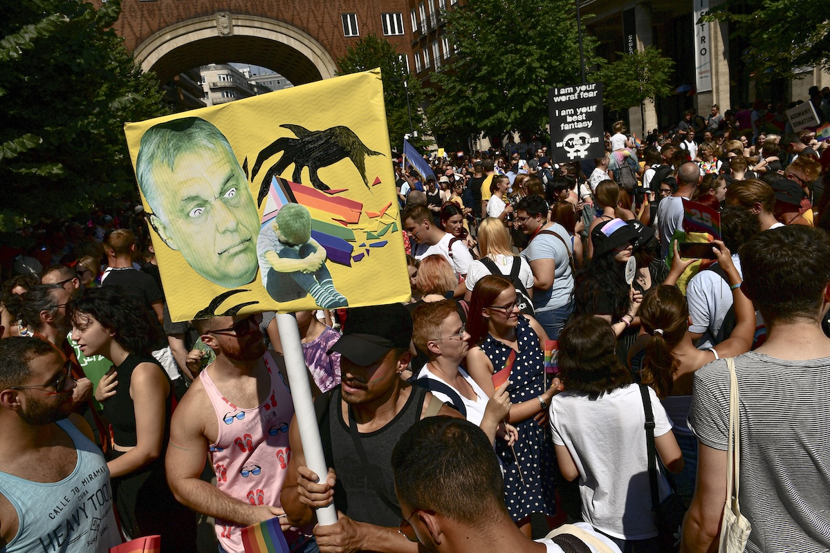 La Corte di giustizia dell'Unione Europea ordina all'Ungheria di abrogare legge contro la comunità LGBTQ+