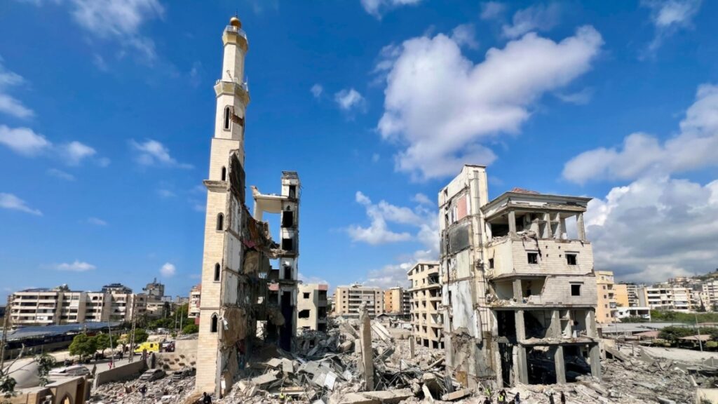 La distruzione dei ponti sul fiume Litani isolano grandi distretti nel Sud del Libano