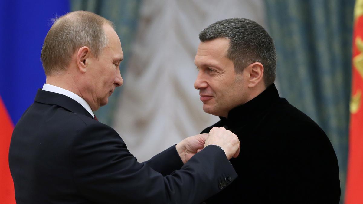 La Russia attacca Meloni, ma il sostegno italiano alla premier si rafforza