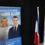 Le divisioni dell'estrema destra francese emergono nella rimozione delle bandiere europee dai municipi