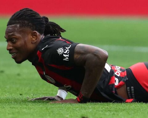 Leão in difficoltà: Milan pronto a valutare offerte per il trasferimento estivo