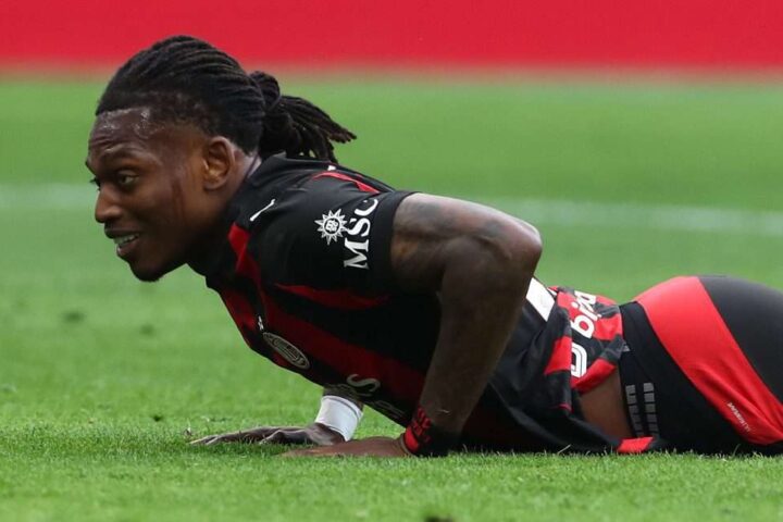 Leão in difficoltà: Milan pronto a valutare offerte per il trasferimento estivo