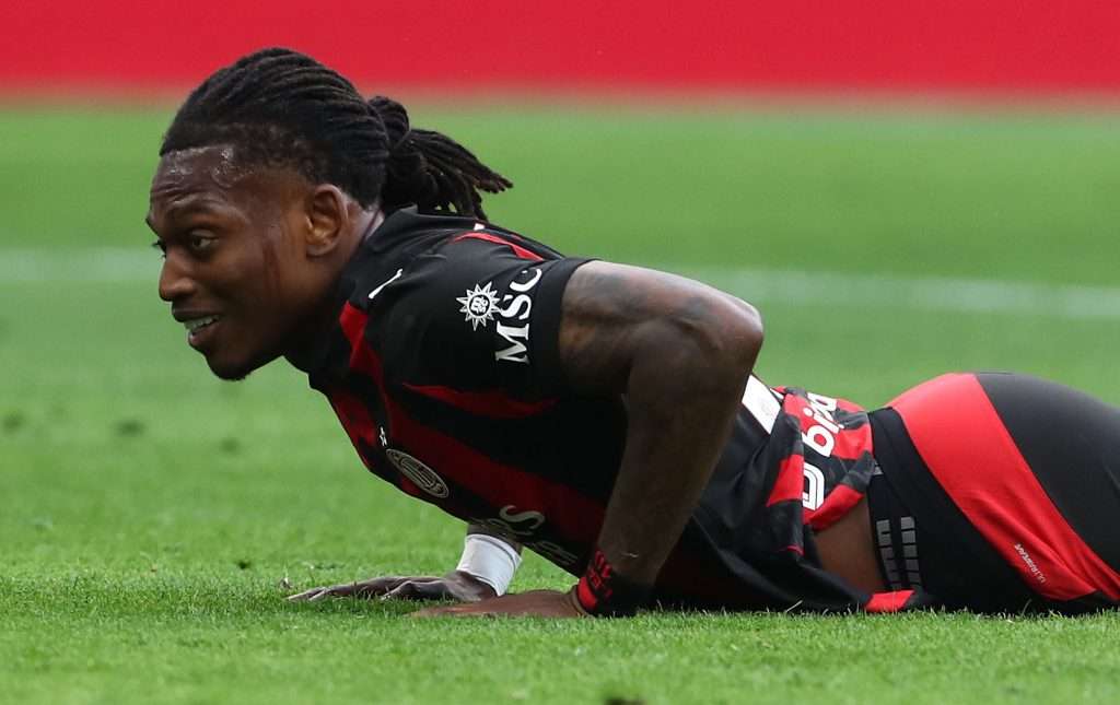 Leão in difficoltà: Milan pronto a valutare offerte per il trasferimento estivo