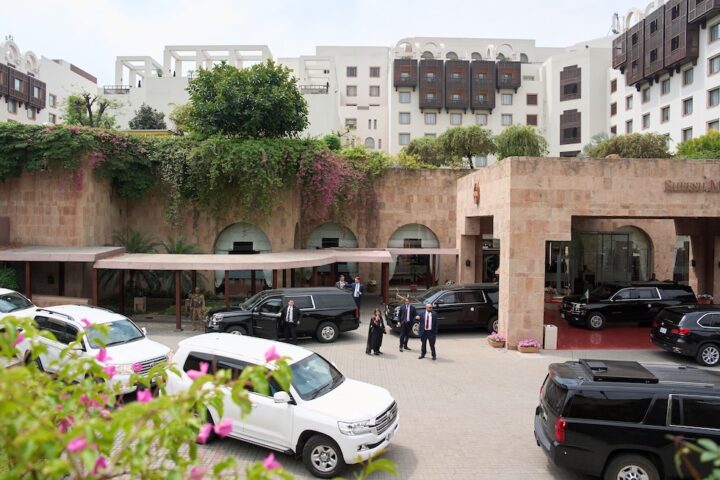 L'inizio dei negoziati tra Stati Uniti e Iran in Pakistan non ha prodotto risultati significativi