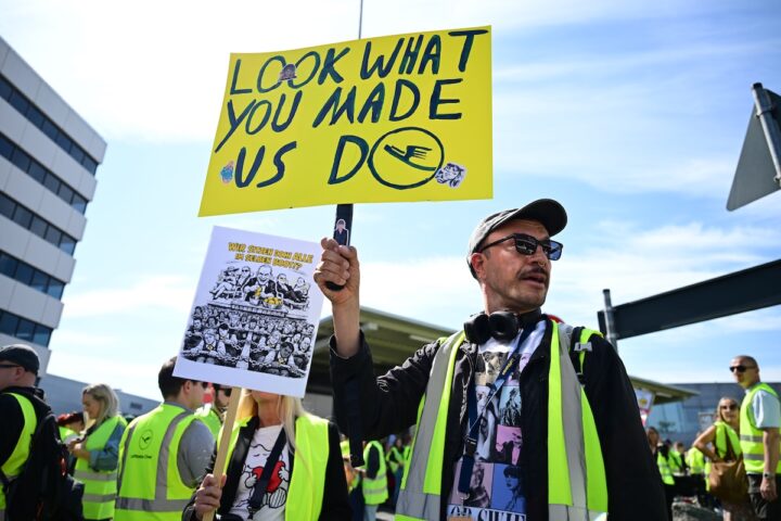 Lufthansa anticipa la chiusura di CityLine per l'aumento del carburante e gli scioperi