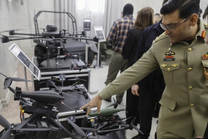 Magyar: «L'adesione accelerata dell'Ucraina all'Ue sarebbe improponibile»